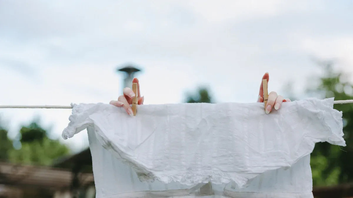 How to Keep Polyester Tablecloths Wrinkle-Free After Washing
