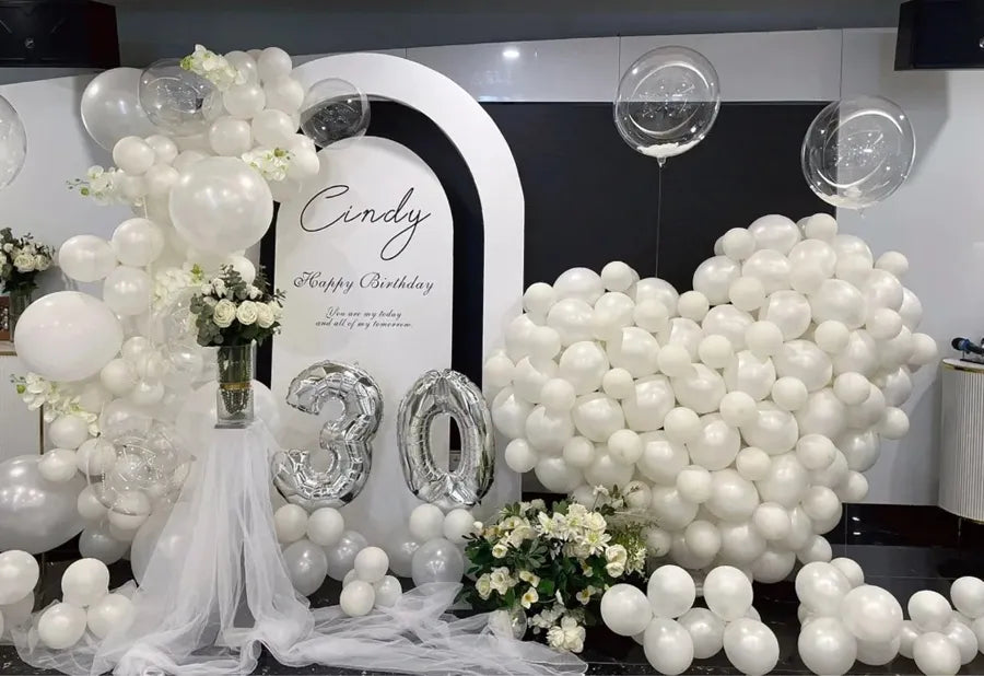 Pearlescent white balloons