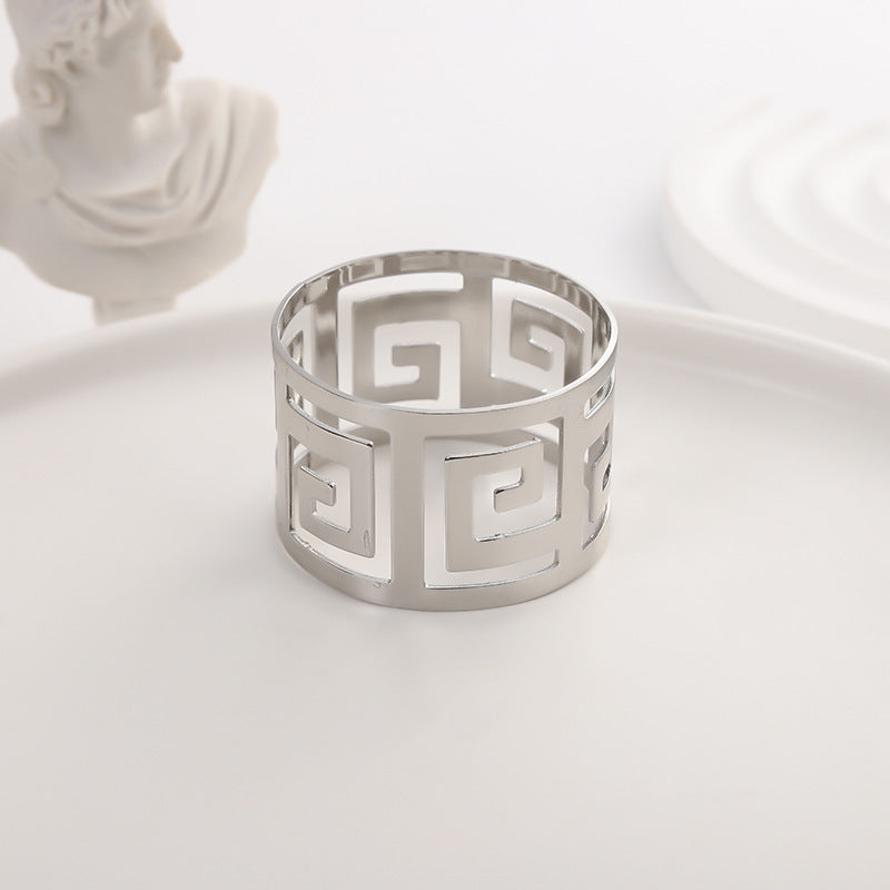 4Pc Aluminum Hollow Napkin Ring Silver