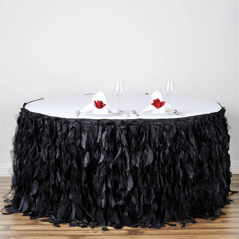 Curly Willow 14ft Table Skirt Black